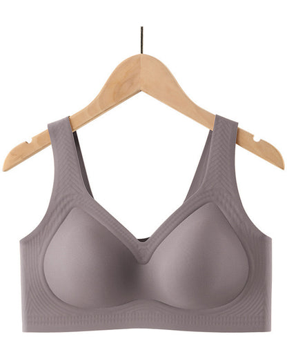 Plus Size Comfortable Seamless Bras for Curvy Women Maximizes Curves While Minimizing Appearance Push-Up Bra with Gathering Effect
