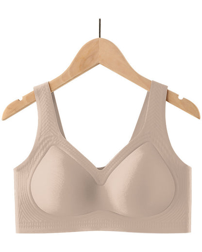 Plus Size Comfortable Seamless Bras for Curvy Women Maximizes Curves While Minimizing Appearance Push-Up Bra with Gathering Effect